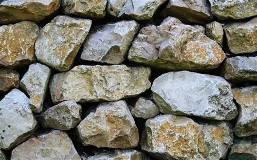 Сухие каменные стены устойчивы к течению времени