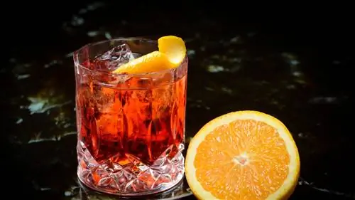Лучшие коктейли AD AWARDS: The Negroni Sbagliato