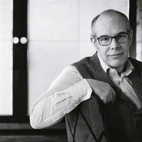 Прощай, ДИЗАЙНЕР ИНТЕРЬЕРА ХАВЬЕР КАСТИЛЬЯ, навязчивый эстет