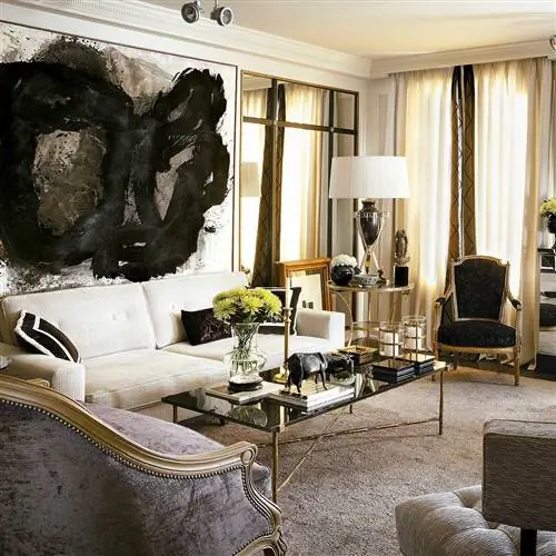 Гостиная его дома в Мадриде