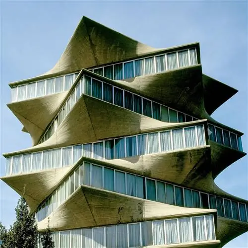 AD ICON Мигель Фисак