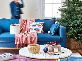 Ассортимент новогодних шаров и подвесок в Maisons du Monde огромен Ассортимент новогодних шаров и подвесок в Maisons du Monde огромен