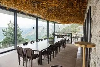 Это второй отель, открытый Burel Mountain Hotels, основатели которого также запустили Burel…