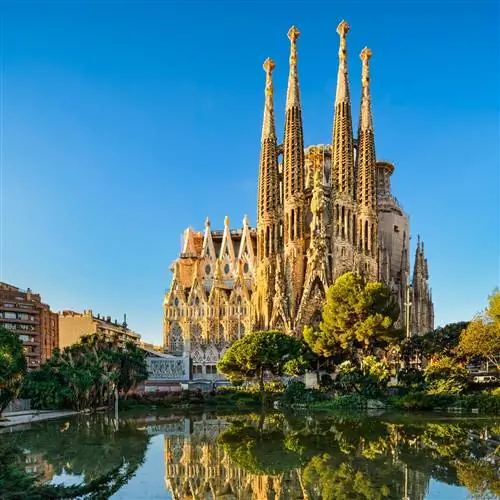 Собор «Саграда Фамилия» в Барселоне
