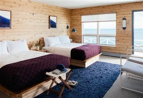 SOUND VIEW INN отель на КОРАБЛЕ, пришвартованном рядом с Нью-Йорком