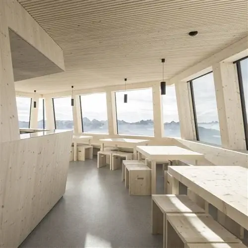 СКРЫТЫЕ СОКРОВИЩА Schwarzensteinhütte медный монолит в Альпах СКРЫТЫЕ СОКРОВИЩА Schwarzensteinhütte медный монолит в Альпах