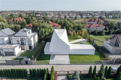 СКРЫТЫЕ СОКРОВИЩА Квадрант Дом дом, который движется вместе с СОЛНЦЕМ