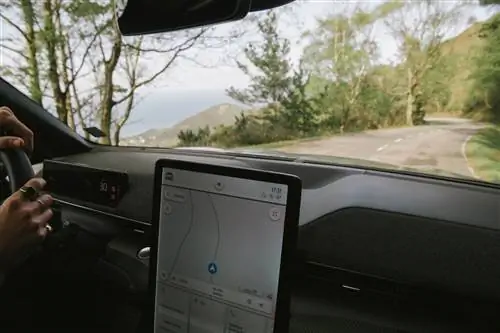 Ультрасовременный интерьер нового Ford Mustang MachE