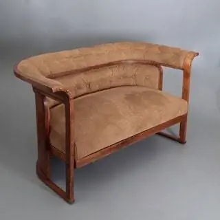 Не прикасайся ко мне от мисс Беж