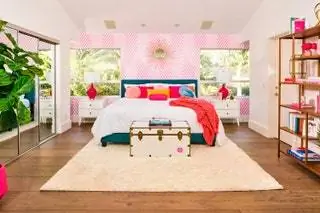 Уникальное пребывание в Barbie's Dreamhouse продлится две ночи - гости зарегистрируются в воскресенье…
