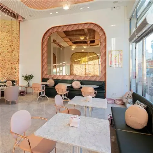 Зал 'Rosas Café&39