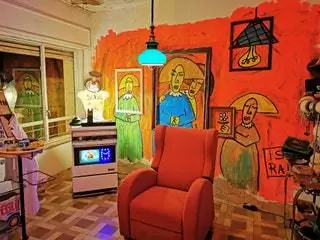 Первый этаж единственный, который нельзя посетить, так как это дом создателей. Да…