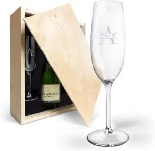 Встретить кого-то, кто увлечен шампанским, это мечта, вам не нужно много думать, когда дело доходит до подарка…