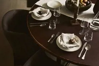Осень также достигает столов Zara Home