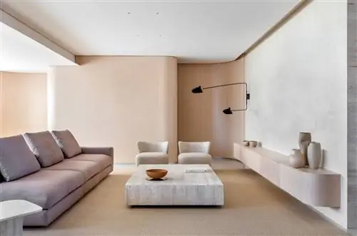 Футуристическая башня, но с традицией наблюдения за природой