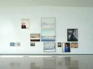 В результате своего пребывания во фьорде он сделал серию фотографий под названием «Норландия». В этой серии фотограф уходит…