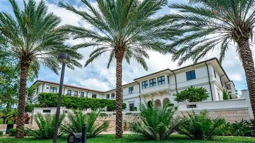 Casa Costanera, MARC ANTHONY'S MANSION продается