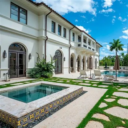 Casa Costanera ОСОБНЯК MARC ANTHONY продается