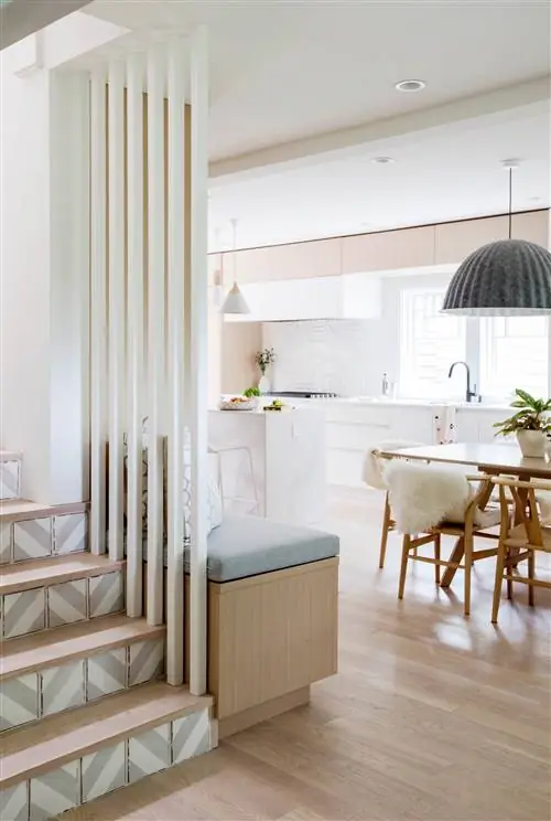 Эта столетняя квартира в Канаде обновлена свежим и СОВРЕМЕННЫМ воздухом