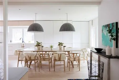 Эта столетняя квартира в Канаде обновлена свежим и СОВРЕМЕННЫМ воздухом