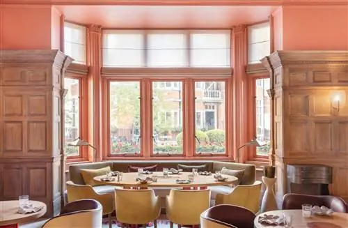 CONNAUGHT, ресторан с двумя звездами Мишлен, подписанный Пьером Йовановичем CONNAUGHT, ресторан с двумя звездами Мишлен, подписанный Пьером Йовановичем