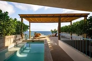 Студия Франсиско Пардо спроектировала этот жилой комплекс в 50 метрах от Тихого океана на одном из его диких…