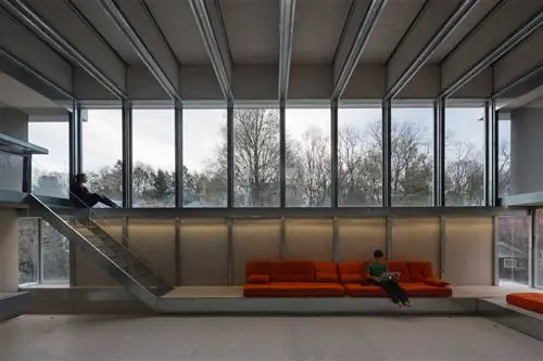 Испанцы ANTÓN GARCÍA ABRIL и DÉBORA MESA получают награду RIBA PRIZE