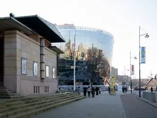 Расположенный в «Музейном парке» города, он будет иметь площадь более 15 000 квадратных метров