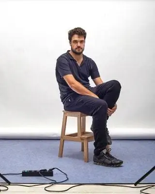 Дизайнер Мигель Лейро