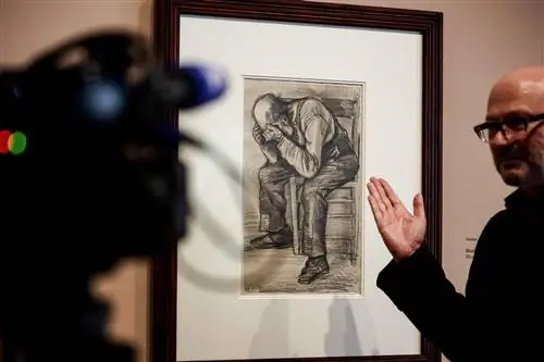 Предварительная проработка картины «Потертый рисунок карандашом