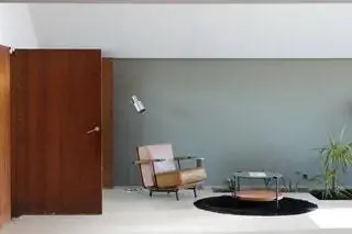 «Casa Gomis» - одна из жемчужин испанской рационалистической архитектуры, как и «Casa Bloc» в Барселоне…