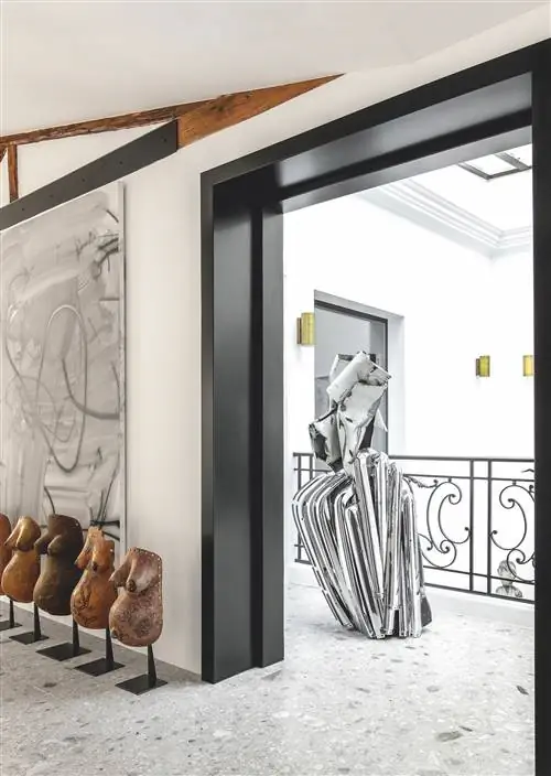 Динамичный минимализм дома основателей Zadig Voltaire