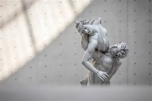 Урс Фишер поджег коллекцию Пино в Париже