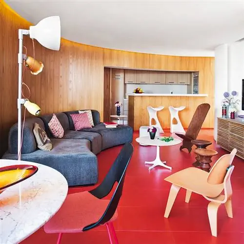 В квартиру в Торрес Бланкас вмешался Эктор Руис Вельскес