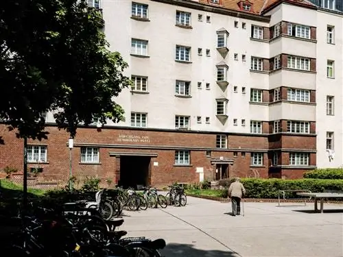 «КарлМарксХоф»