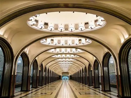 Пять АРХИТЕКТУРНЫХ курьезов Московского МЕТРО