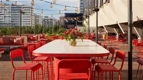 Canopy Castellana приземляется с лучшей террасой в Мадриде