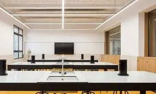 «В Estudio b76 мы понимаем практику архитектуры как службу некоторым необходимым целям и концепциям…