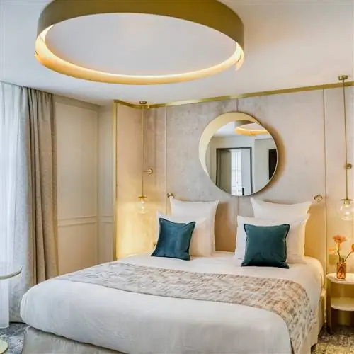Номер Делюкс отеля Maison Albar Le Vendôme в Париже