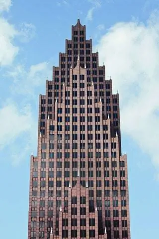 Центр Bank of America от JohnsonBurgee Architects в Хьюстоне, 1983 год. &copy; Ted ThaiThe LIFE Picture Collection via Getty…