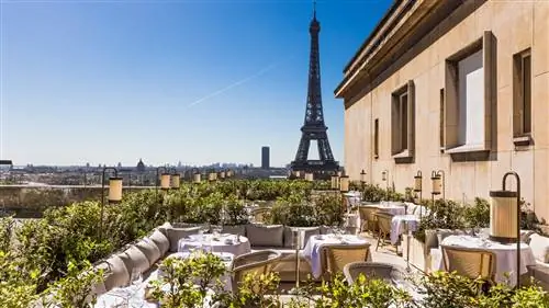 Почему вам стоит посетить <em>La Suite Girafe</em>, террасу с лучшим видом на Париж