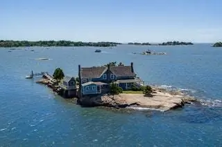 Управляется William Pitt Sotheby's International Re alty Belden Island недалеко от Нью-Хейвена в штате Коннектикут…