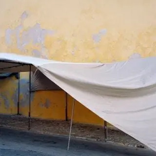 Хуан Бараха является автором некоторых изображений в отчете. nbspЭтот фотограф работает с отношениями, которые возникают…