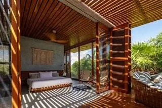 Одной из основных причин существования Casa Bautista является поддержка чистой энергии с использованием источников солнечной энергии и…