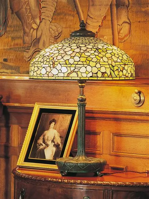 Ваш дизайнер интерьеров любит или ненавидит вас The TIFFANY LAMP