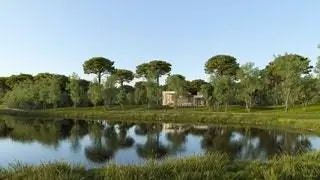 Внешний вид нового дома RCR Arquitectes в Кальдес-де-Малавелья для PGA Catalunya Resort. Мы хотели…