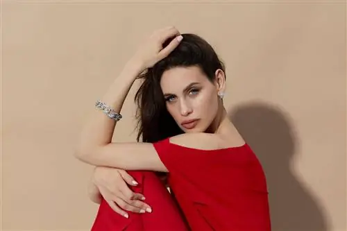 Cartier подписывает Милену Смит новым послом Испании и Португалии