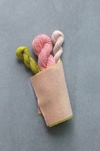 Что, если есть некрасивые цвета? Я думаю, это что-то эмоциональное. есть некрасивые цвета Но так же, как и тот…