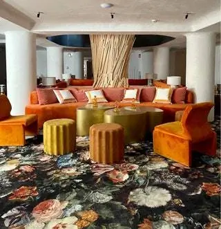 Для обивки у нас был мастер Луис Руис.nbsp