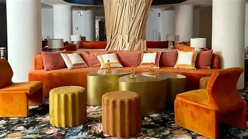 Ресторан Mayte Commodore, отремонтированный Луисом Галлиусси